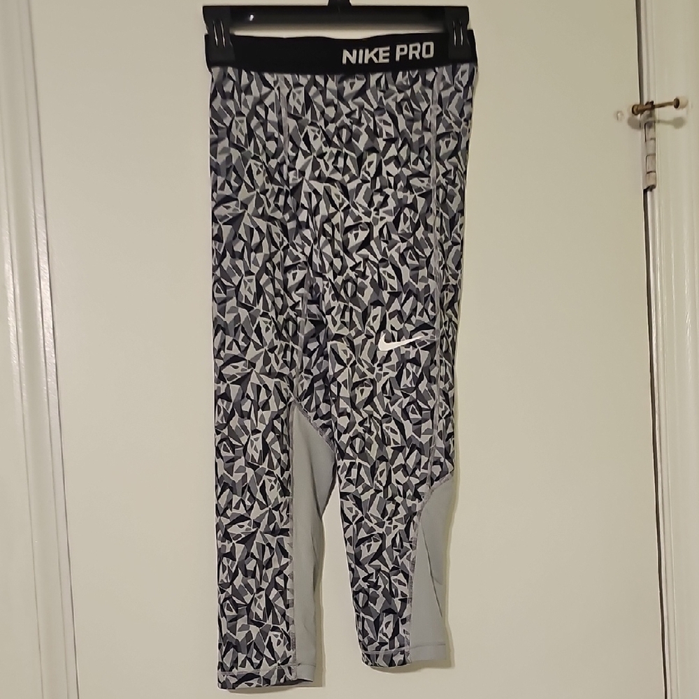 Nike Pro Patterned Leggings - Black and Gray